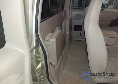 1999 Ford Ranger Xlt z USA, uszkodzony, nr VIN 1FTZR15X3XTA73641